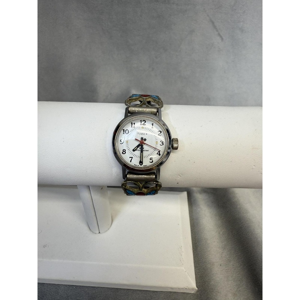Vintage Timex Watch Womens Small Butterfly Inlay‎ Band Water Resistant